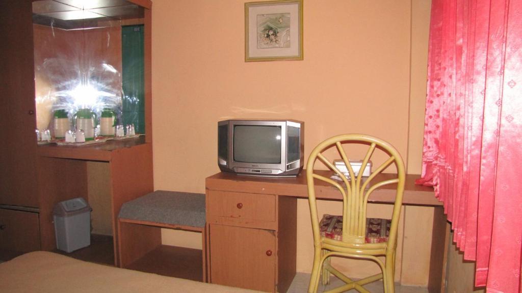 Hotel Mitra Garden Pangkal Pinang Chambre photo