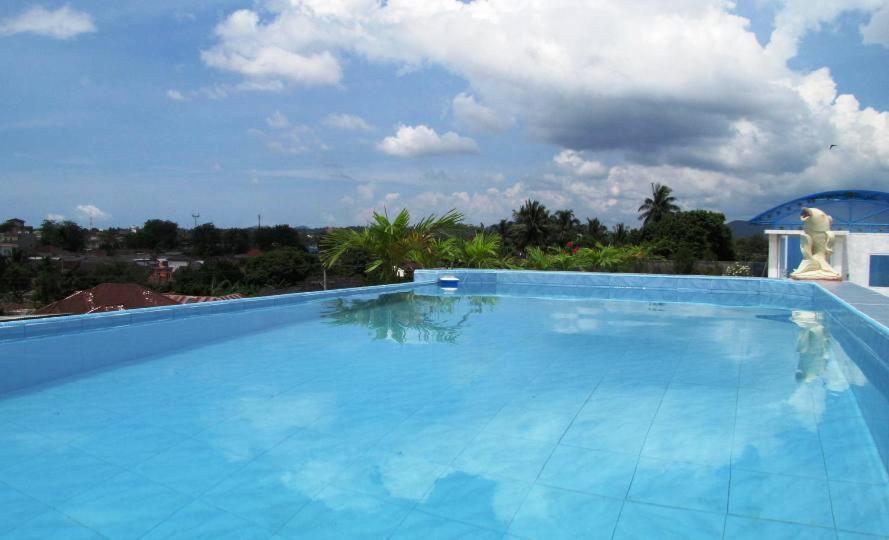 Hotel Mitra Garden Pangkal Pinang Extérieur photo