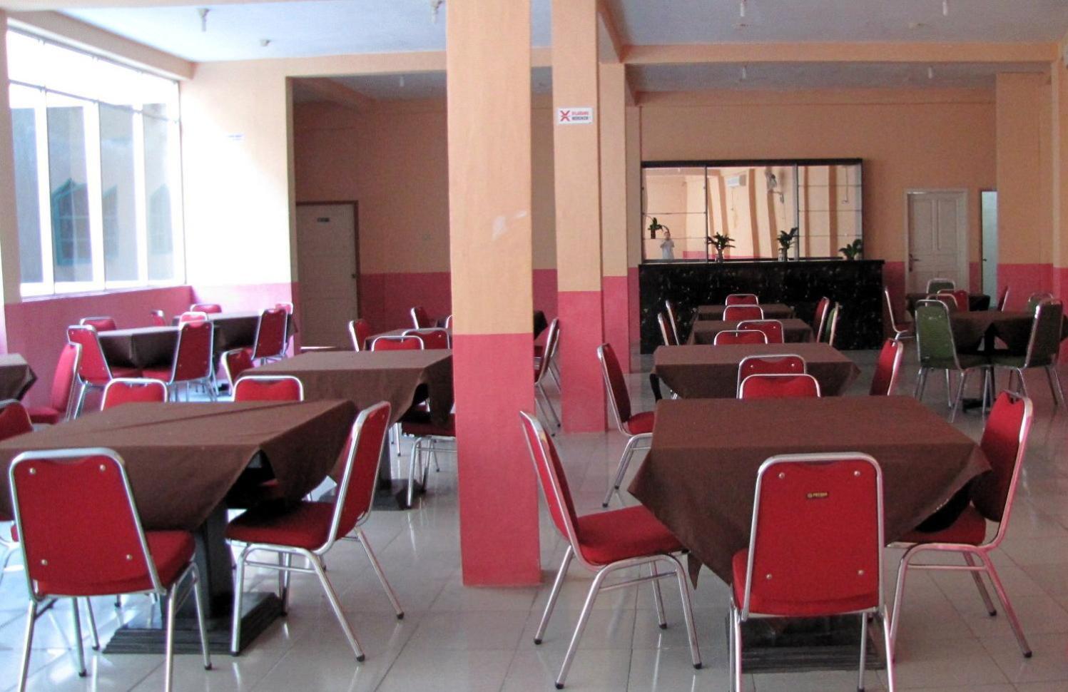 Hotel Mitra Garden Pangkal Pinang Extérieur photo