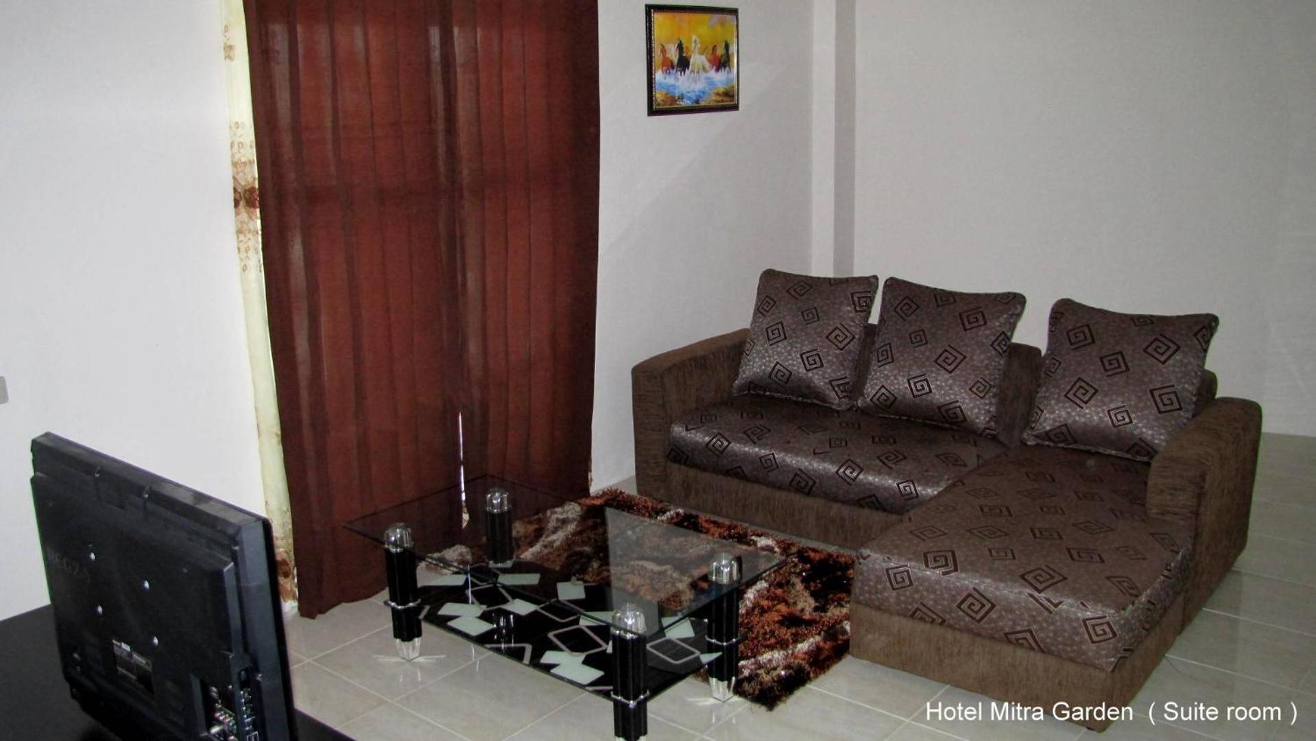 Hotel Mitra Garden Pangkal Pinang Extérieur photo